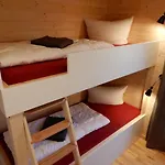 Schwarzes Holzferienhaus Mit Sauna -- Gartenglueck -- An Der Ostsee, Bei Wismar, 500m, 2 Schlafzimmer * Zierow
