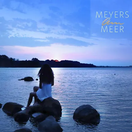 Semesterbostad Schwarzes Holzferienhaus Mit Sauna -- Gartenglueck -- An Der Ostsee, Bei Wismar, 500m, 2 Schlafzimmer *