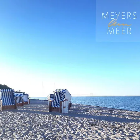 Schwarzes Holzferienhaus Mit Sauna -- Gartenglueck -- An Der Ostsee, Bei Wismar, 500m, 2 Schlafzimmer Semesterbostad