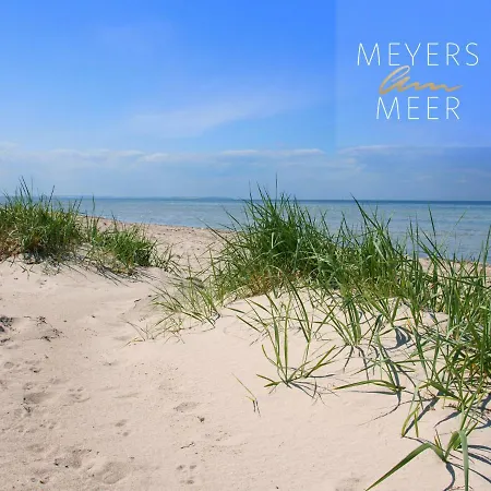 Semesterbostad Schwarzes Holzferienhaus Mit Sauna -- Gartenglueck -- An Der Ostsee, Bei Wismar, 500m, 2 Schlafzimmer *